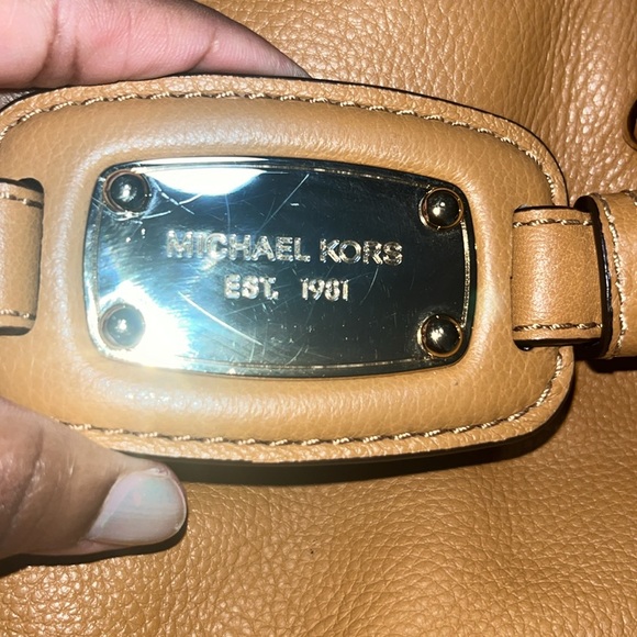 Michael Kors Large Leather Hamilton Satchel Tote Bag - Picture 13 of 16